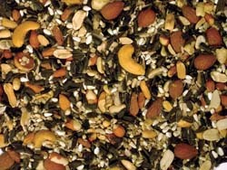 Try Summer Blend for your birds this season!